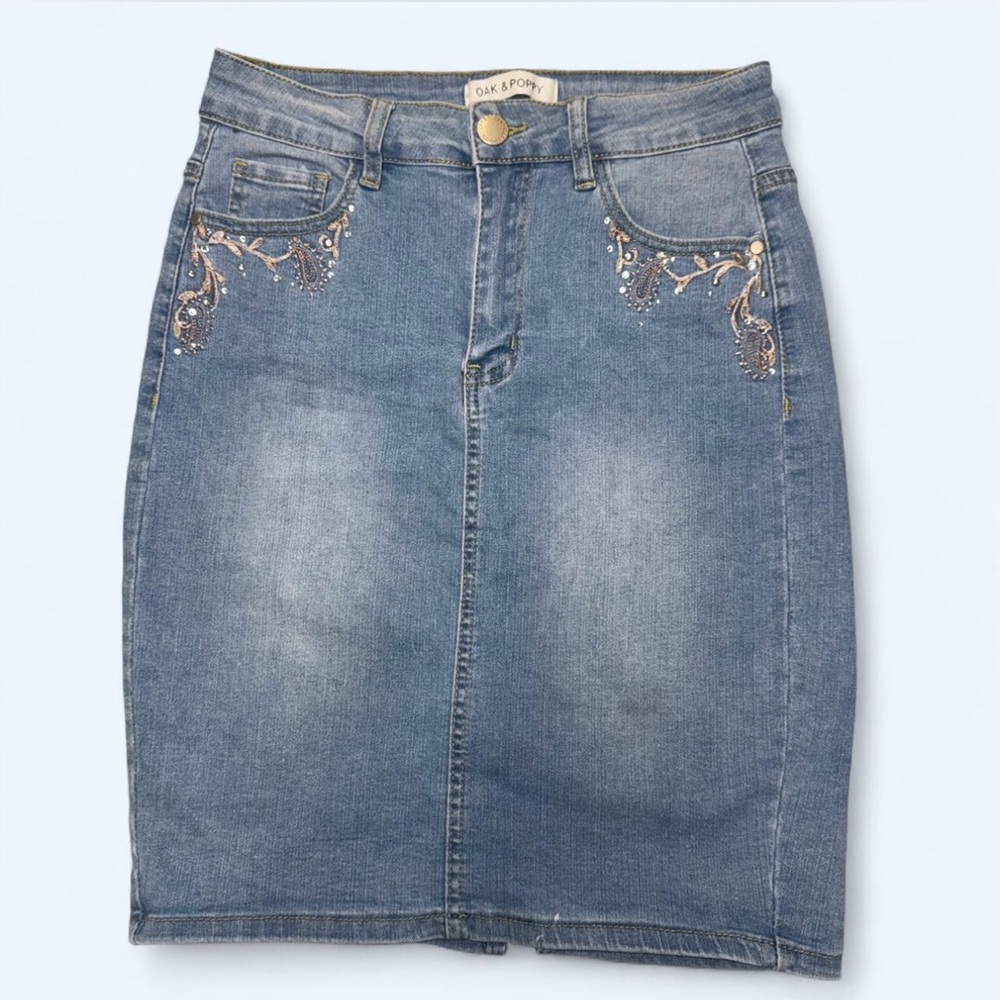 Skinny Blue Jeans with Distressed Fading